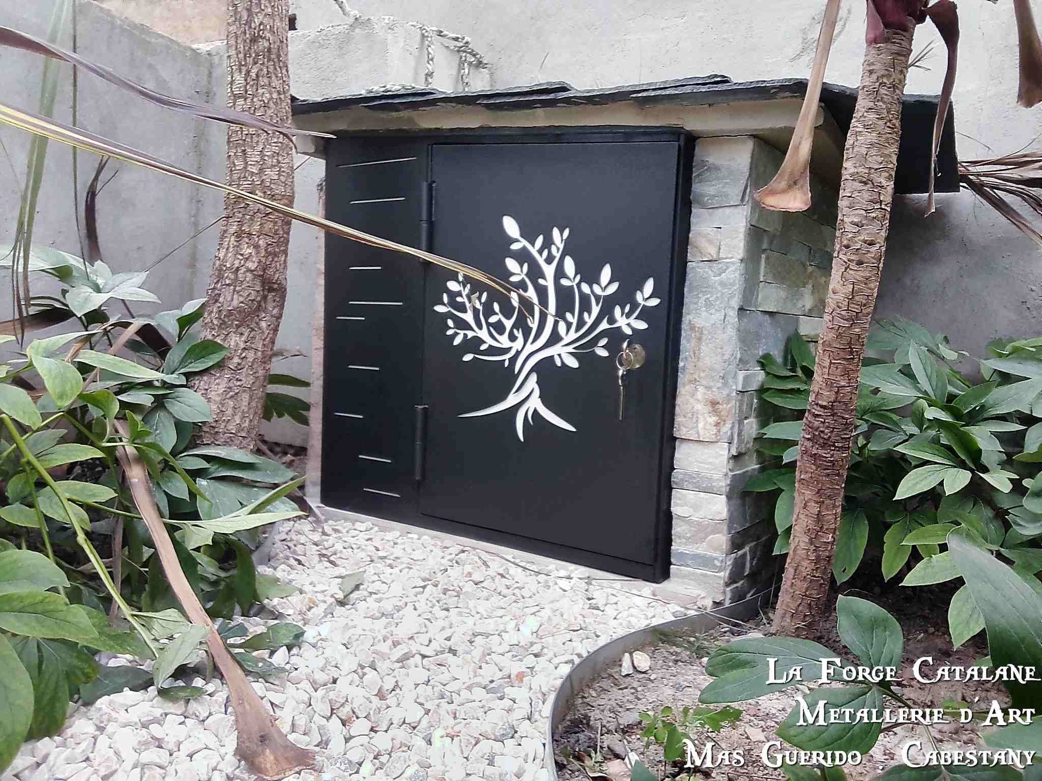 porte olivier decoupe laser cache compteur forge catalane.jpg